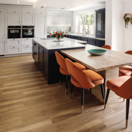 A Classic Kitchen with Modern Elements