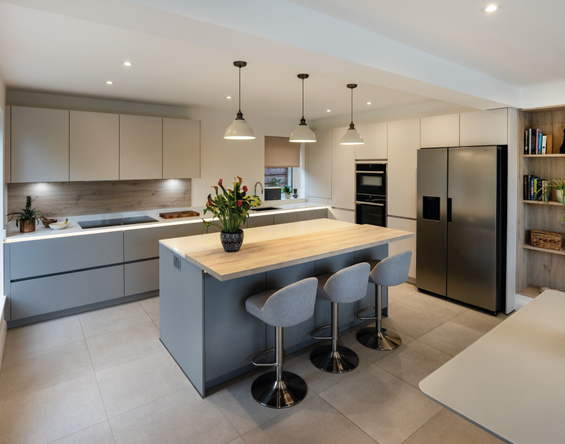 A Fresh, Light Contemporary Kitchen for a Renovated Vicarage