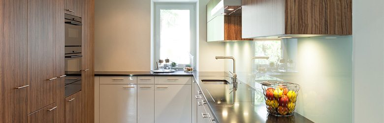How to design a U shaped kitchen